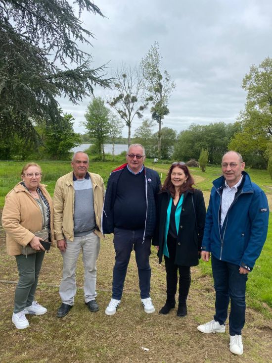 Rencontre avec les Maire de Taillis, Châtillon-en-Vendelais et Val d'Izé Rencontre avec les Maire de Taillis, Châtillon-en-Vendelais et Val d'Izé