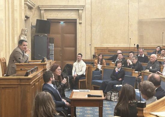 Photo de ma prise de parole lors de la Colloque sur le thème Photo de ma prise de parole lors de la Colloque sur le thème