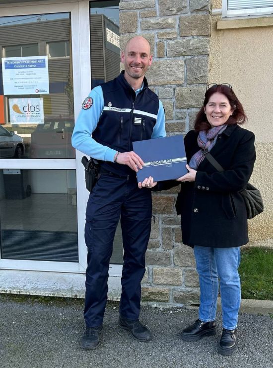 Rencontre avec le Commandant de la Compagnie de Gendarmerie de Vitré Rencontre avec le Commandant de la Compagnie de Gendarmerie de Vitré